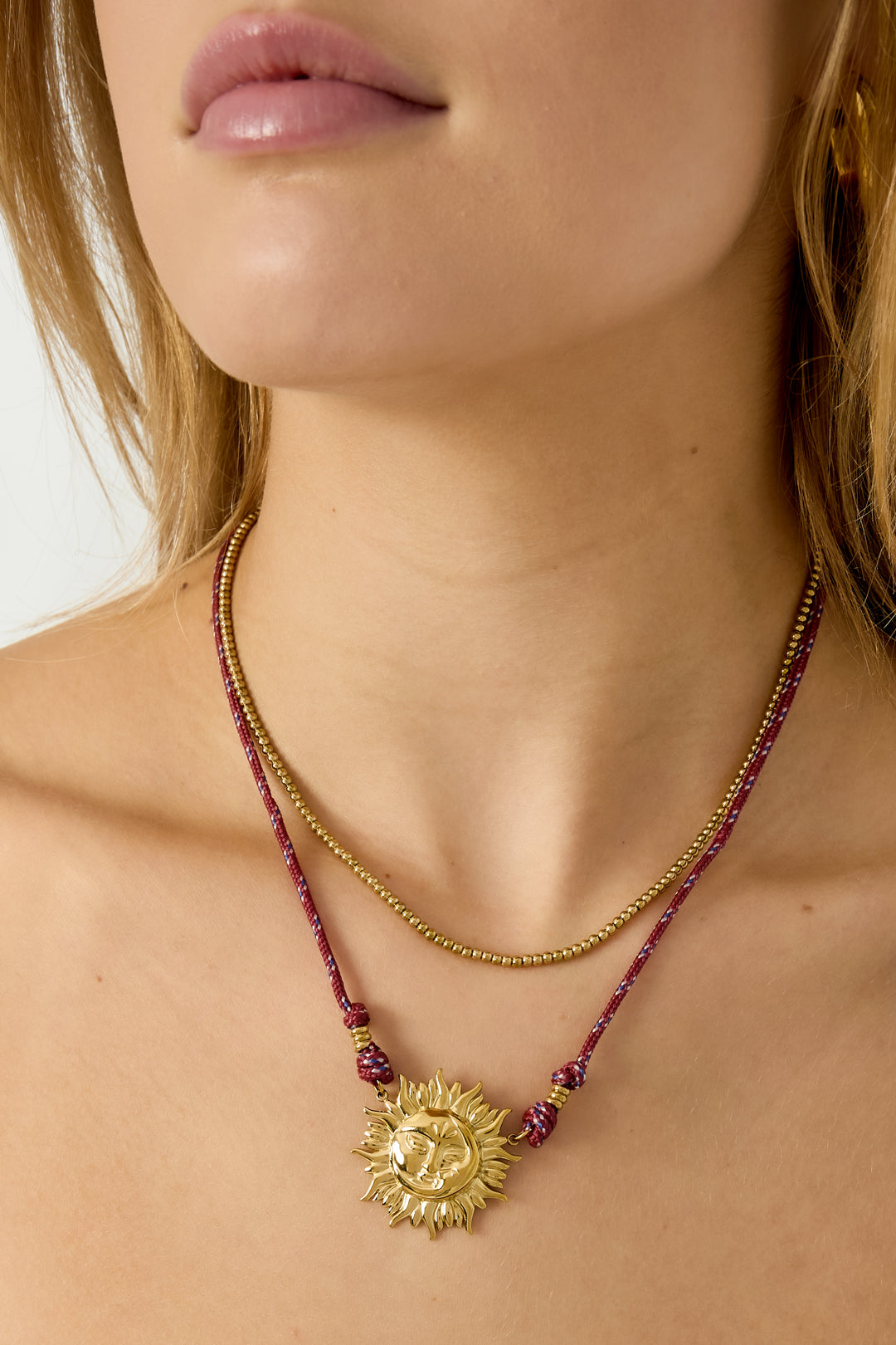 Edelstahl Anhänger Halsketten Sonne Casual Daily Simple Serie Damenschmuck