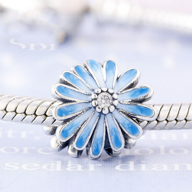 &quot;Blaues Gänseblümchen&quot; Charm