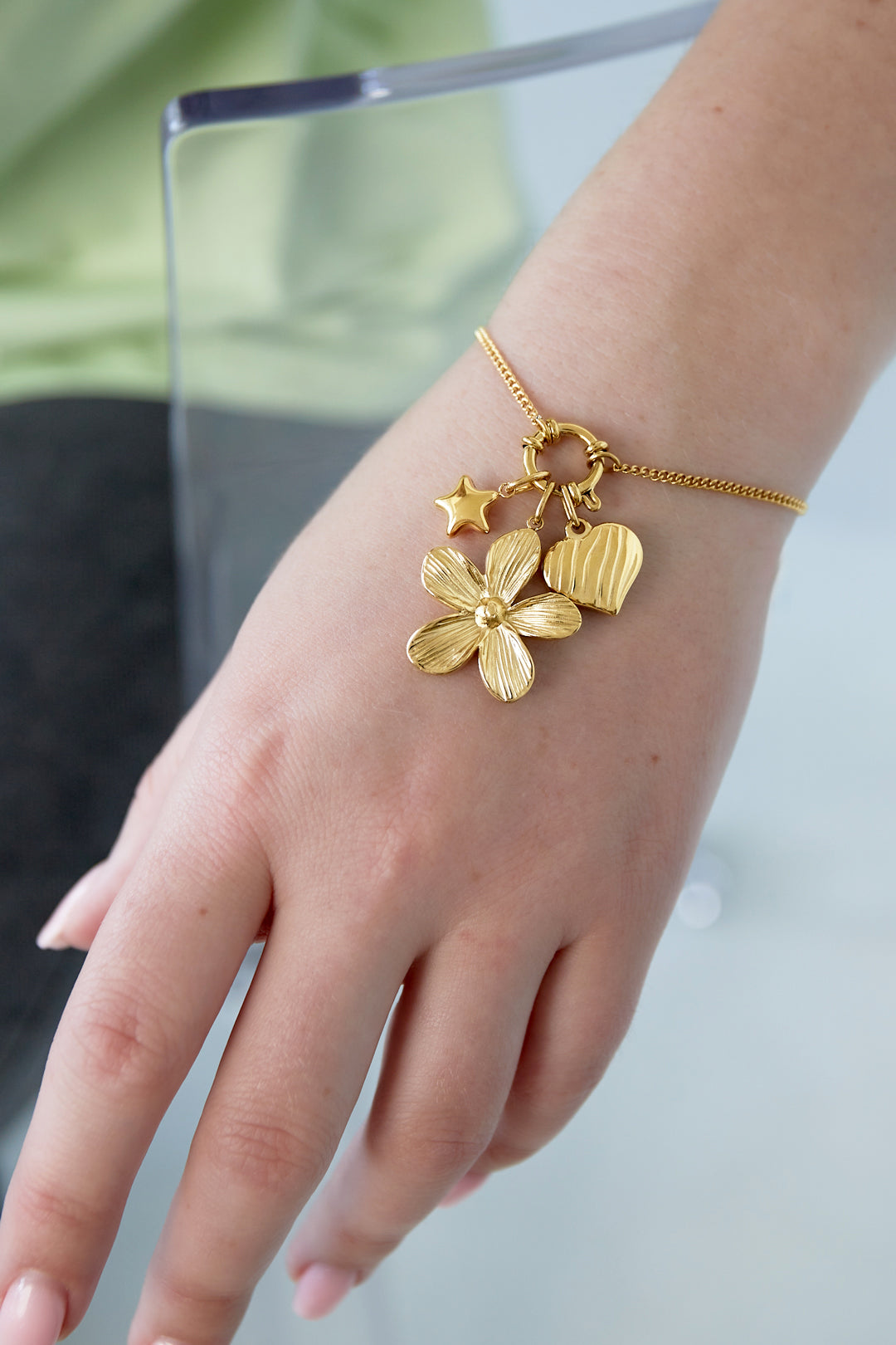 Blumen-DIY-Armband