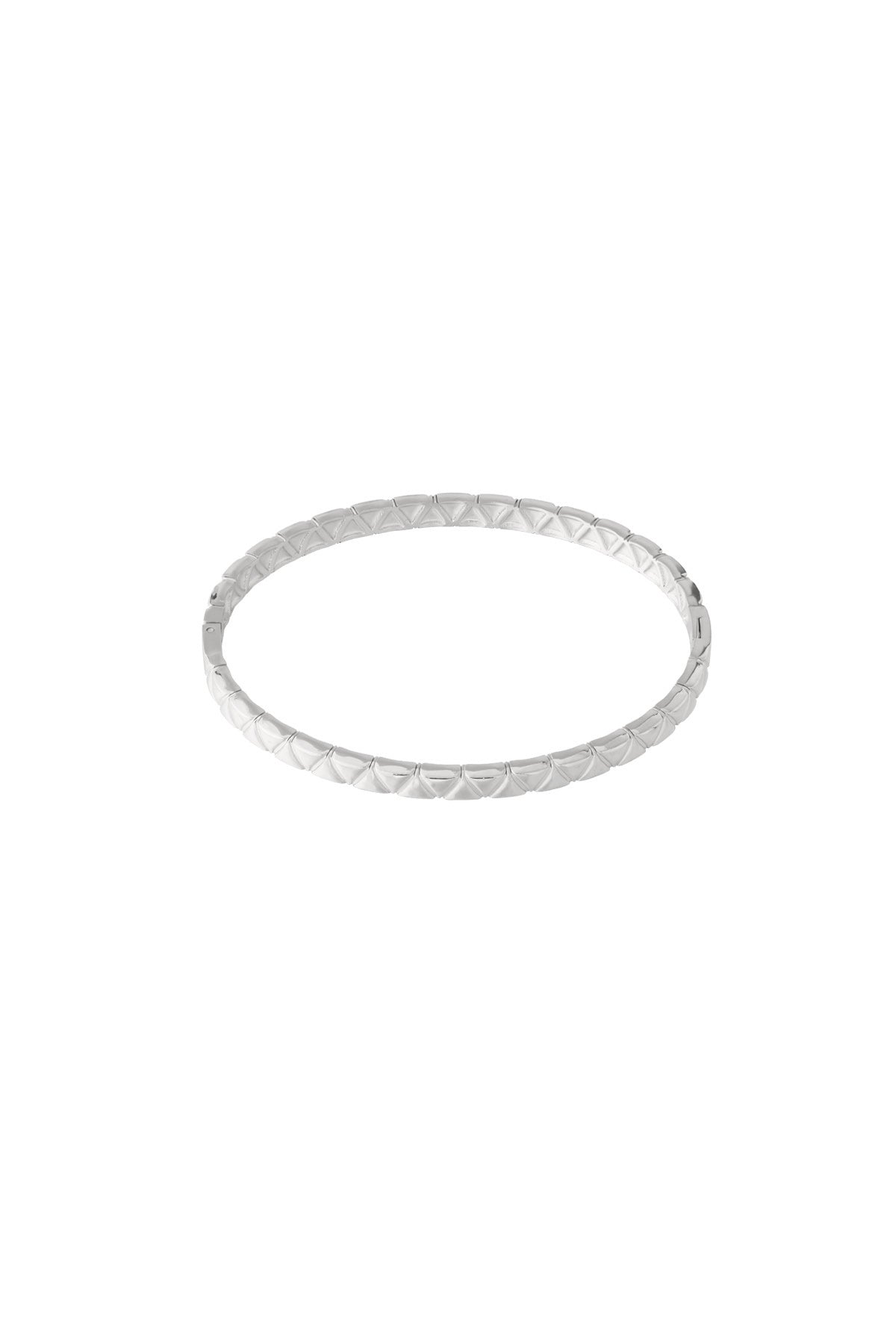 Detaillierter Armreif